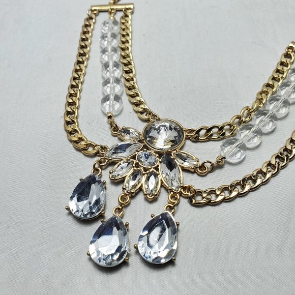 Bijou Drive 3 row gold chain with clear crystal stones necklace - Picture 3 of 7